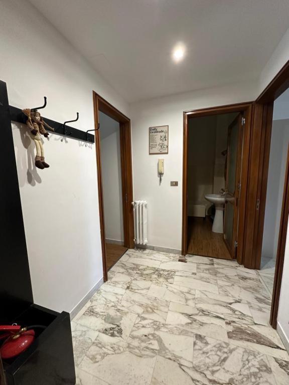 Lt Marisol Apartment Bari Bagian luar foto